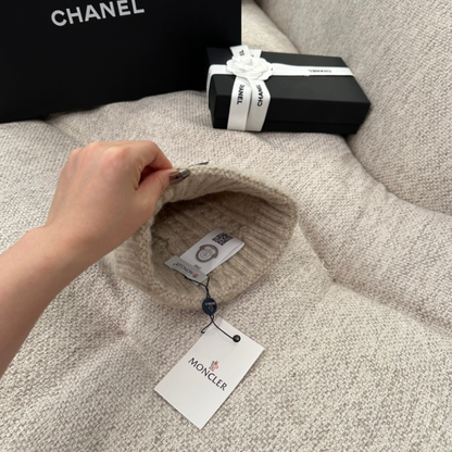 MONCLER-STYLE KNIT BEANIE – WITH & WITHOUT POM-POM – HIGH QUALITY 1:1