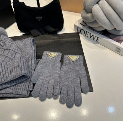 PRADA WINTER ACCESSORY SET – MÜTZE, SCHAL & HANDSCHUHE - 1:1 HIGH END