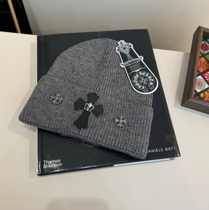 PRADA EMBROIDERED LOGO TWO-TONE BASEBALL CAP – BLACK / WHITE – 1:1 HIGH END