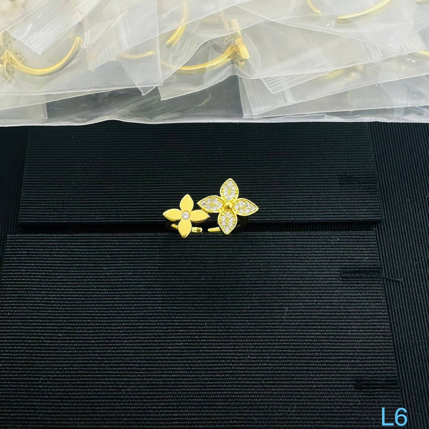 LOUIS VUITTON IDYLLE BLOSSOM RING – Full Set - 1:1 HIGH END
