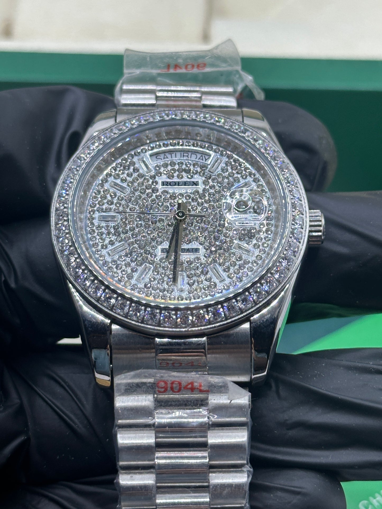 U1 Factory Rolex Day-Date Full Diamond Dial, Bezel and Roman Markers, 40mm White Gold President - Automatik
