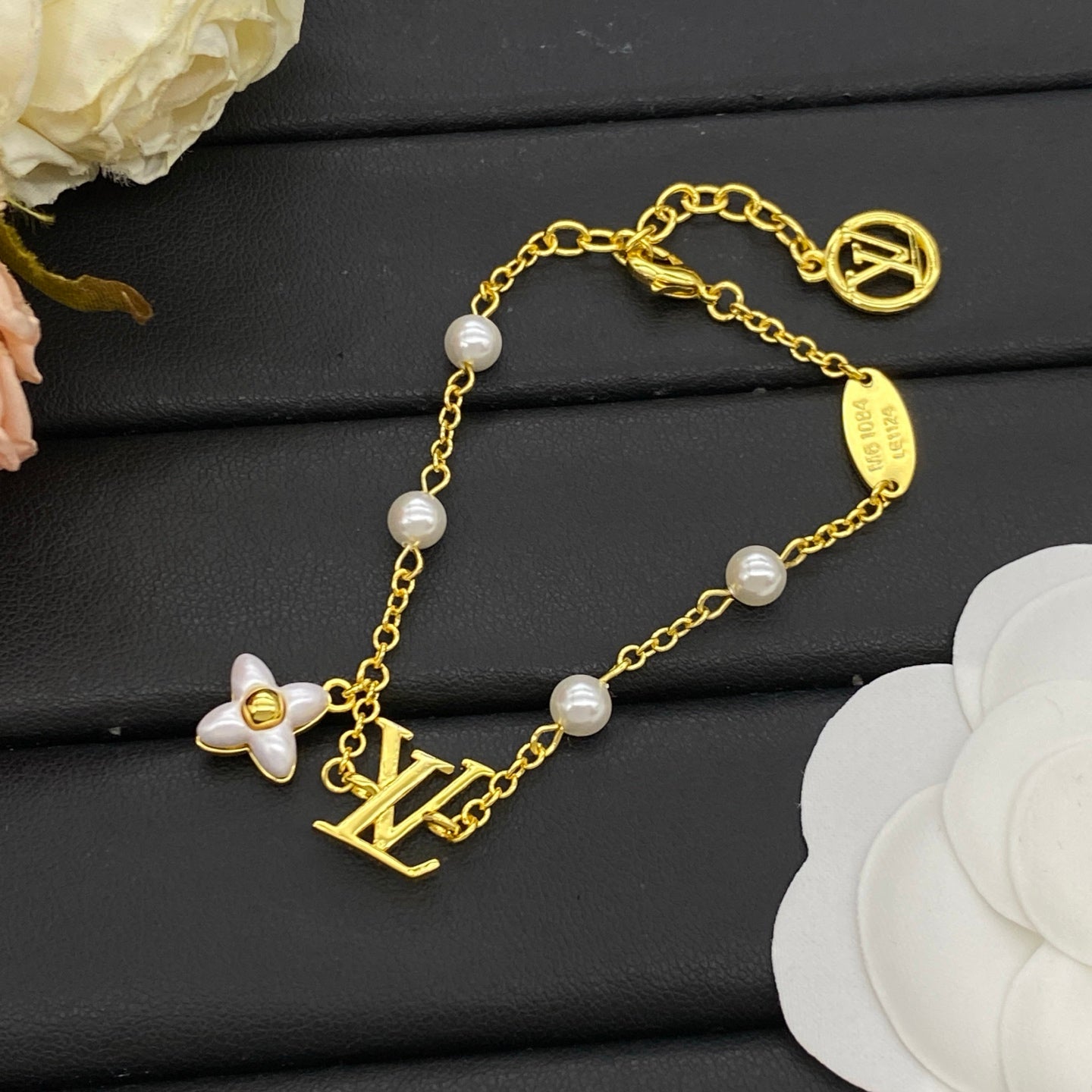 LOUIS VUITTON COLOR BLOSSOM PEARL NECKLACE & BRACELET SET – FULL SET – 1:1 HIGH END