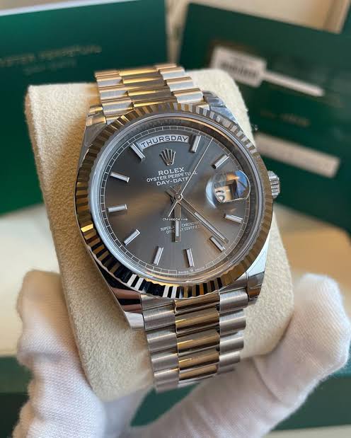 Rolex Day-Date 40mm President Grey Dial - SUPER CLONE , CLEAN FACTORY , FULLSET