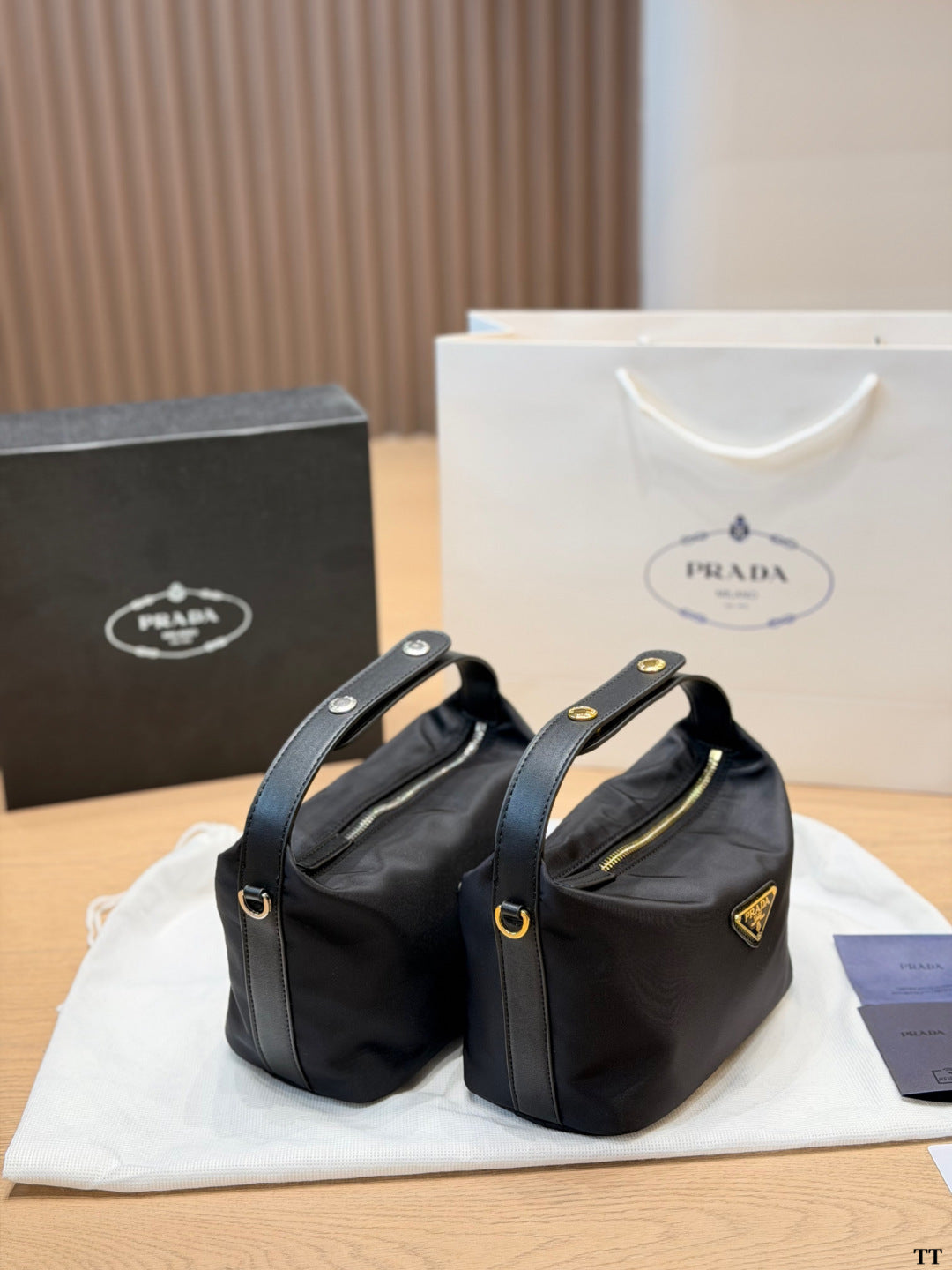 PRADA RE-EDITION NYLON MINI HANDBAG – FULL SET – 1:1 HIGH END