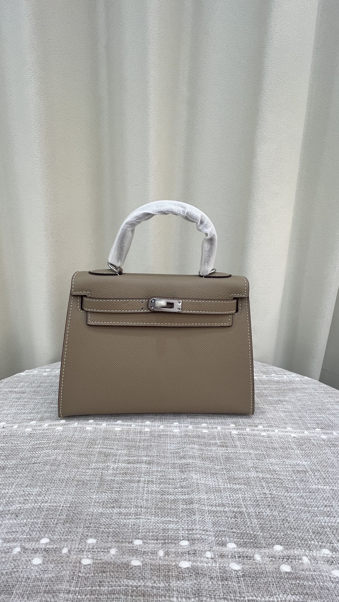 HERMÈS GRIS ETAIN MINI KELLY SELLIER 20 EPSOM GOLD/SILVER HARDWARE- 1:1 HIGH END