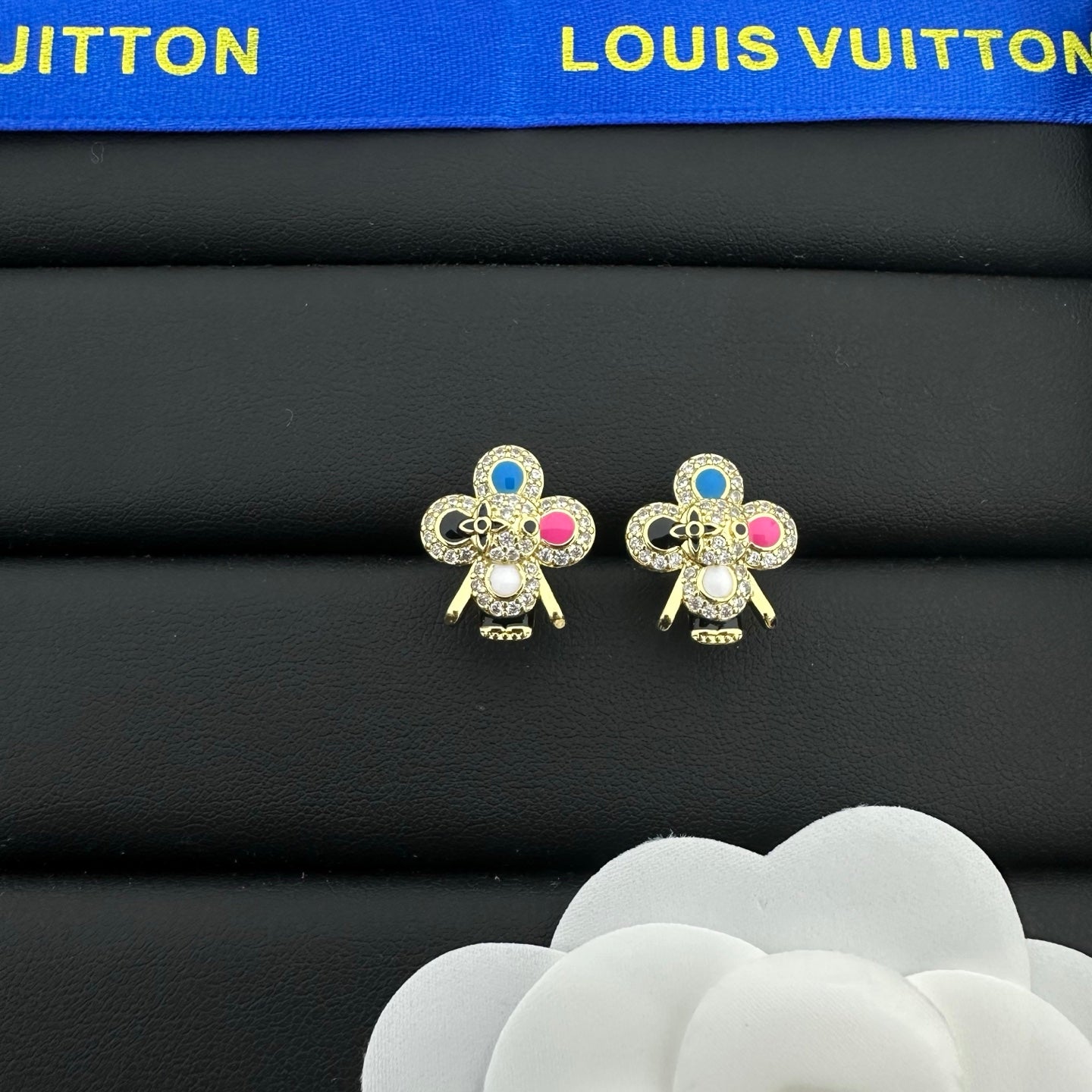 LOUIS VUITTON VIVIENNE CRYSTAL STUD EARRINGS – FULL SET – 1:1 HIGH END