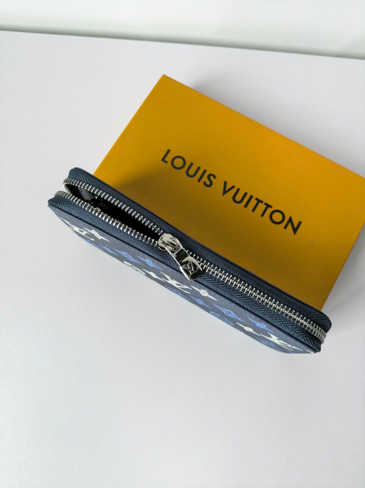 LOUIS VUITTON MONOGRAM SHADOW WALLET COLLECTION – ZIPPY, VICTOR & MULTIPLE – FULL SET – 1:1 HIGH END