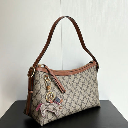 GUCCI SMALL GG EMBLEM SHOULDER - 1:1 HIGH END