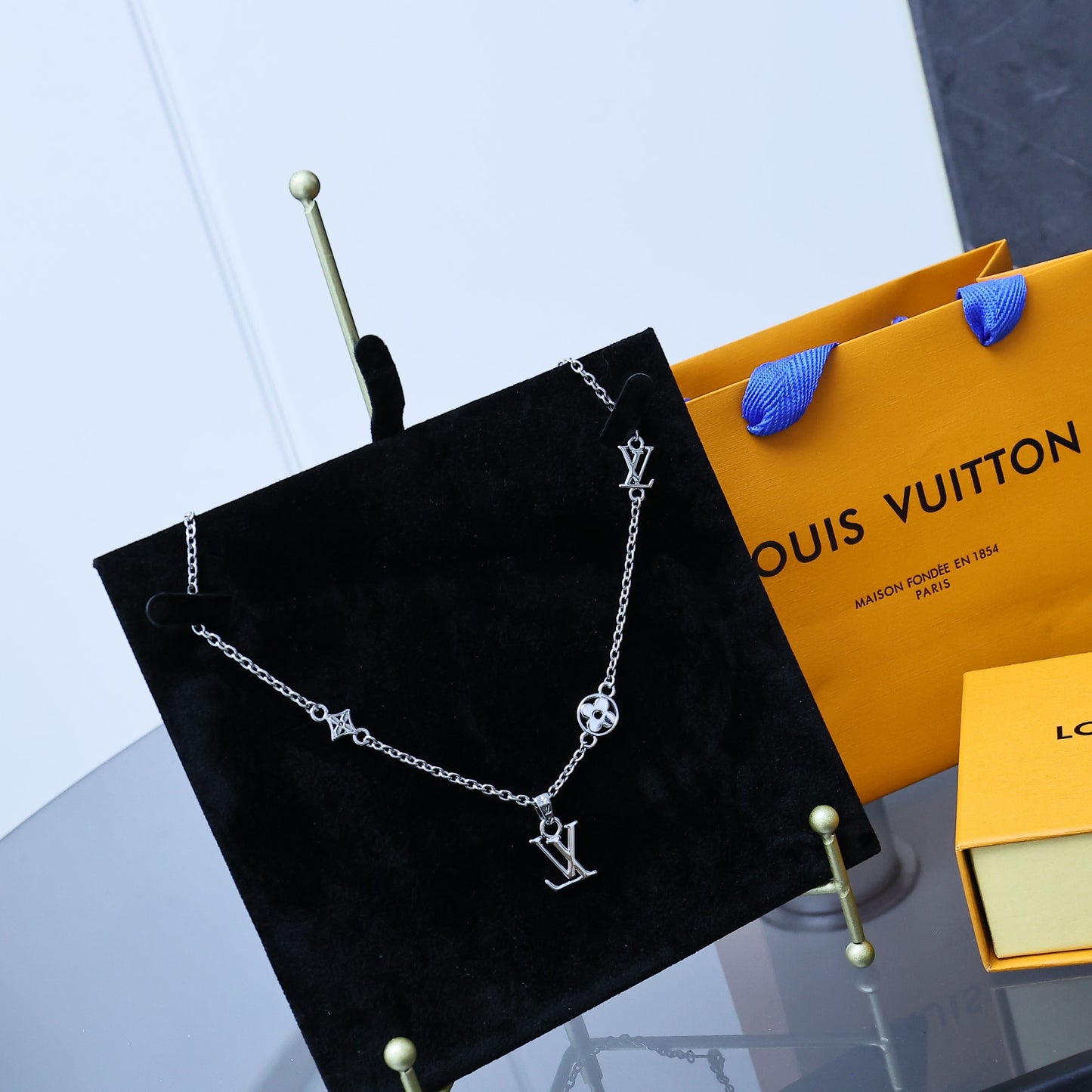 LOUIS VUITTON ICONIC NECKLACE – Full Set  - 1:1 HIGH END
