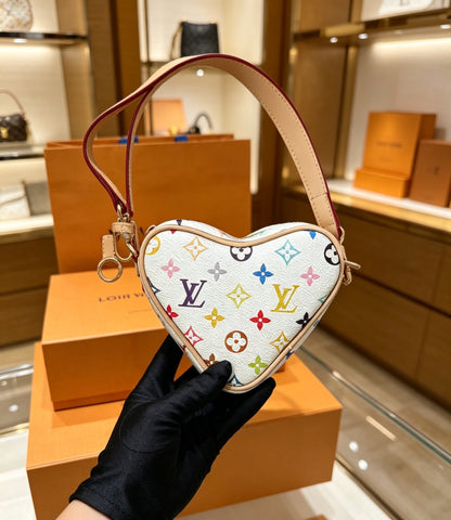 LOUIS VUITTON COEUR TESCHEN – Full Set  - 1:1 HIGH END