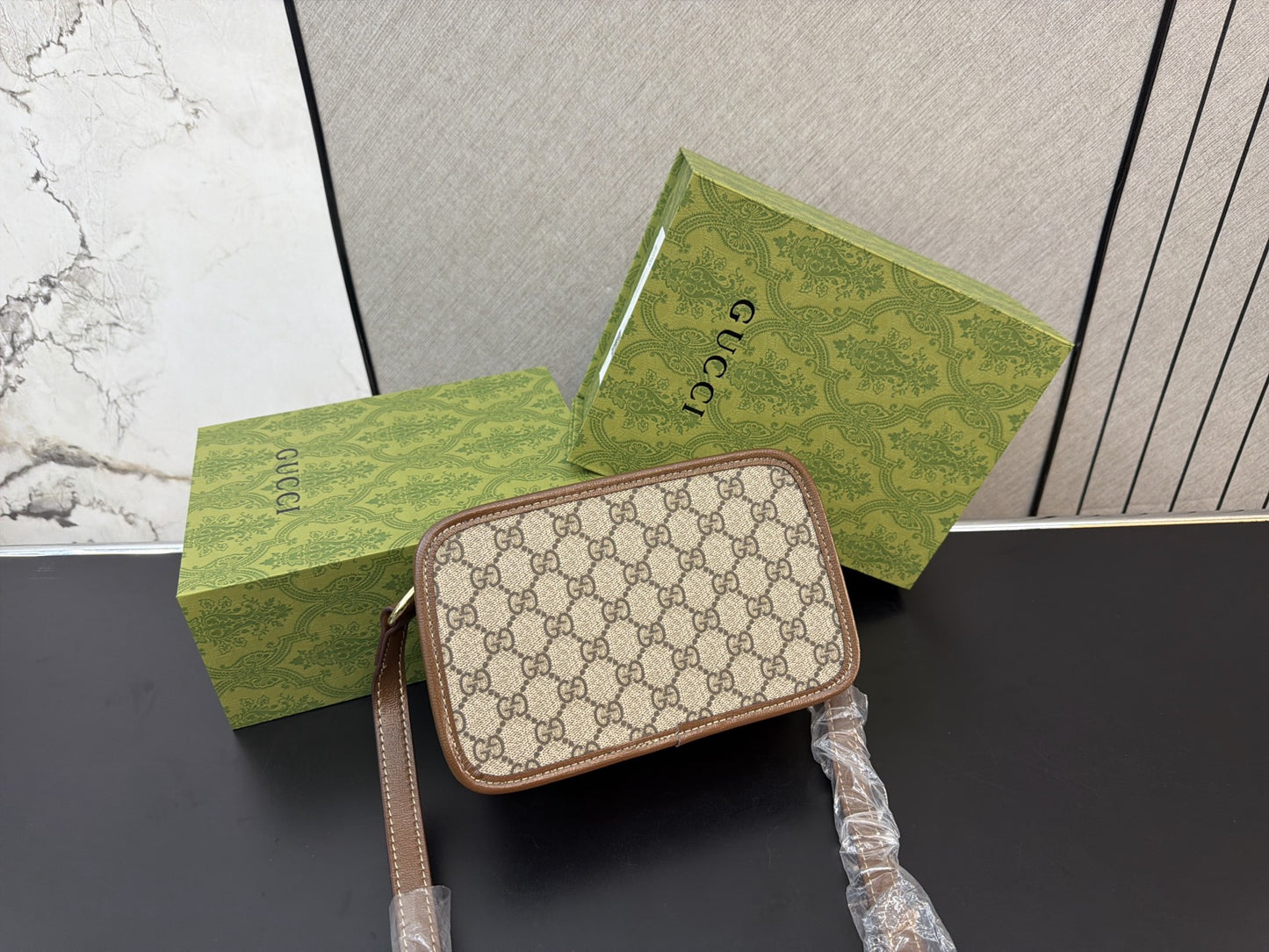 GUCCI GG SUPREME MINI SHOULDER BAG – FULL SET – 1:1 HIGH END