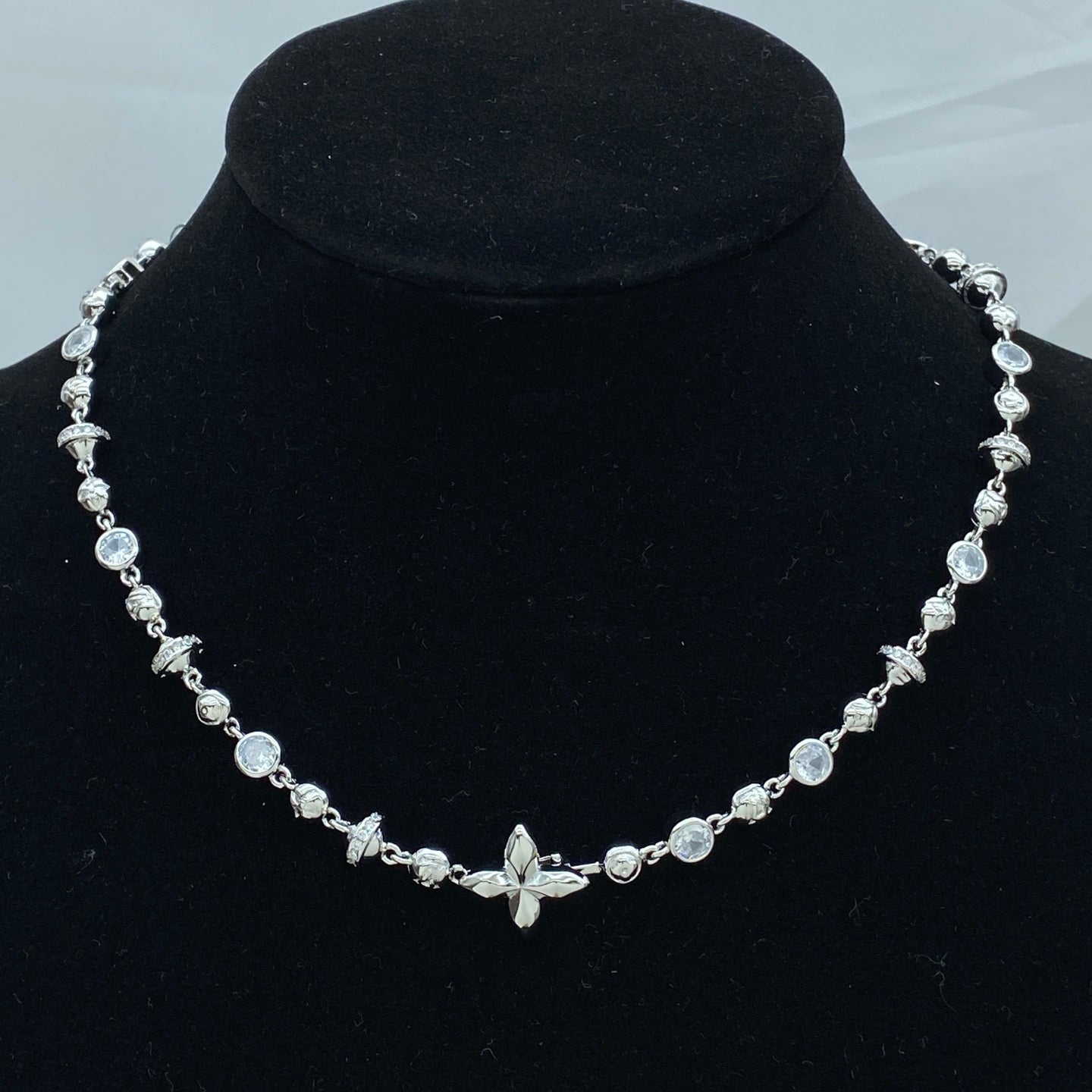 LOUIS VUITTON IDYLLE BLOSSOM BRACELET – Full Set - 1:1 HIGH END