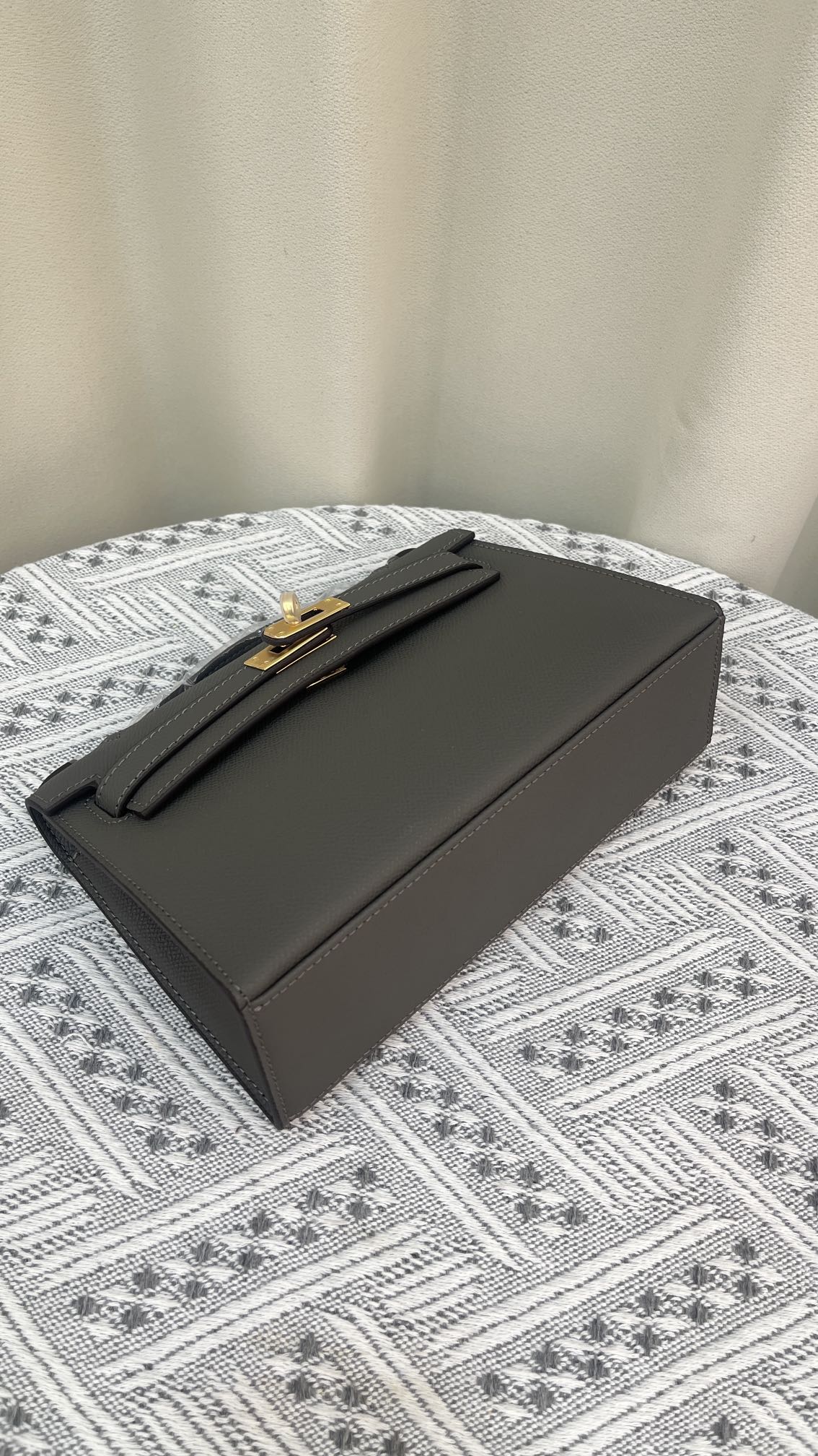 HERMÈS KELLY POCHETTE ARDOISE SWIFT GOLD HARDWARE 22CM  - 1:1 HIGH END