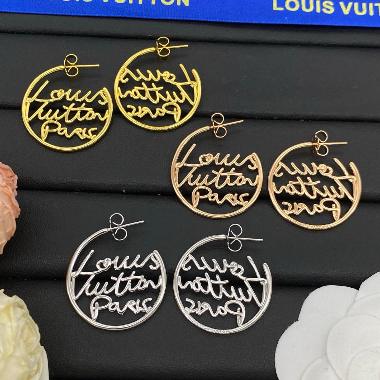LOUIS VUITTON LV SCRIPT HOOPS – FULL SET – 1:1 HIGH END