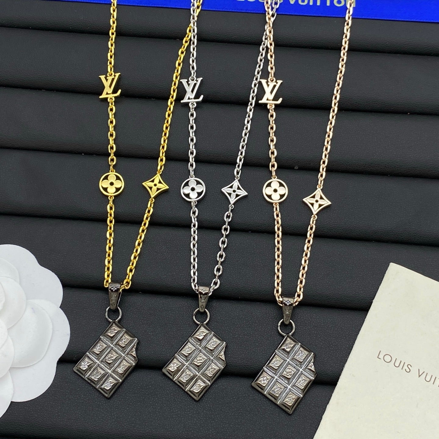 LOUIS VUITTON MONOGRAM TAG NECKLACE – Full Set - 1:1 HIGH END