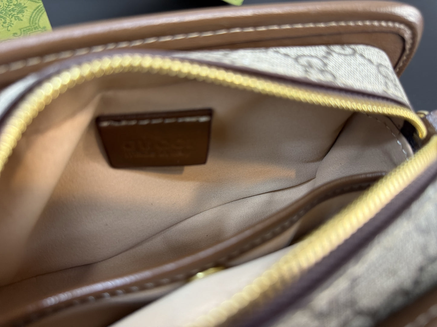 GUCCI GG SUPREME MINI SHOULDER BAG – FULL SET – 1:1 HIGH END