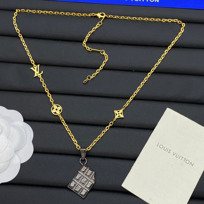 LOUIS VUITTON MONOGRAM TAG NECKLACE – Full Set - 1:1 HIGH END