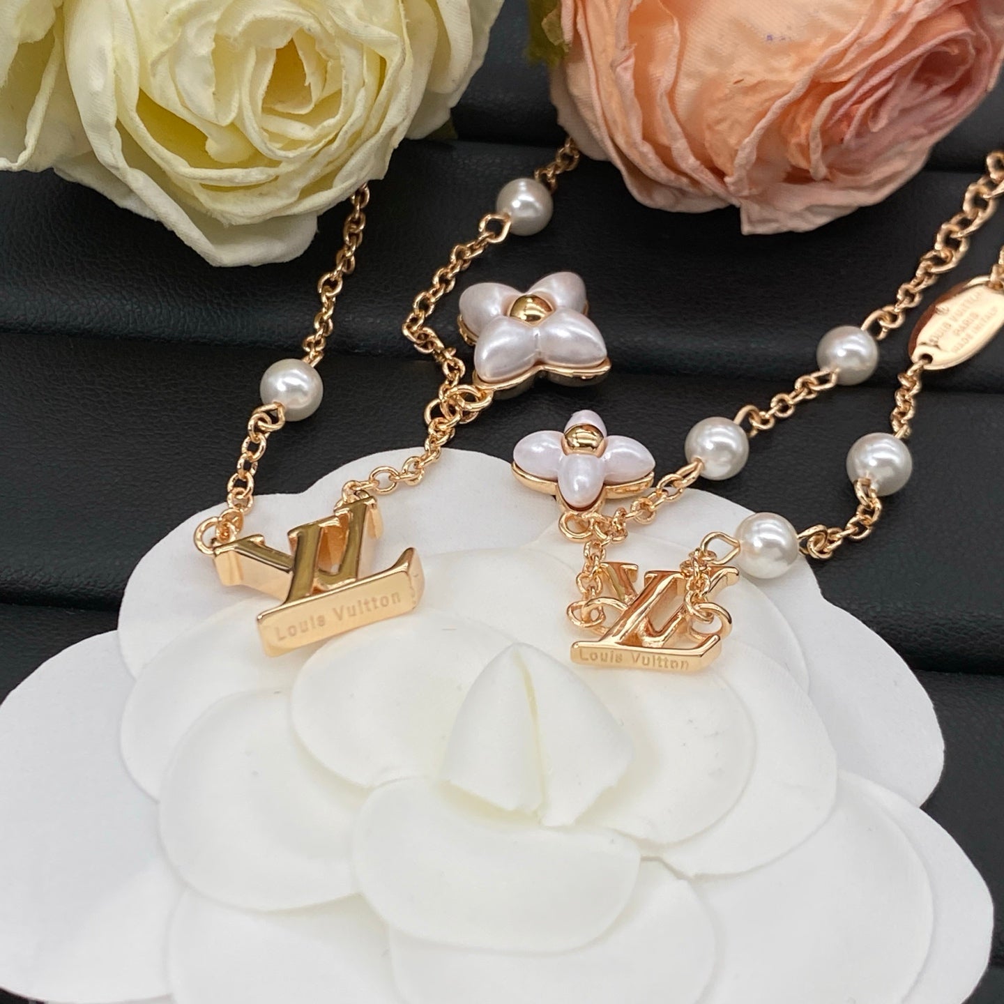 LOUIS VUITTON COLOR BLOSSOM PEARL NECKLACE & BRACELET SET – FULL SET – 1:1 HIGH END