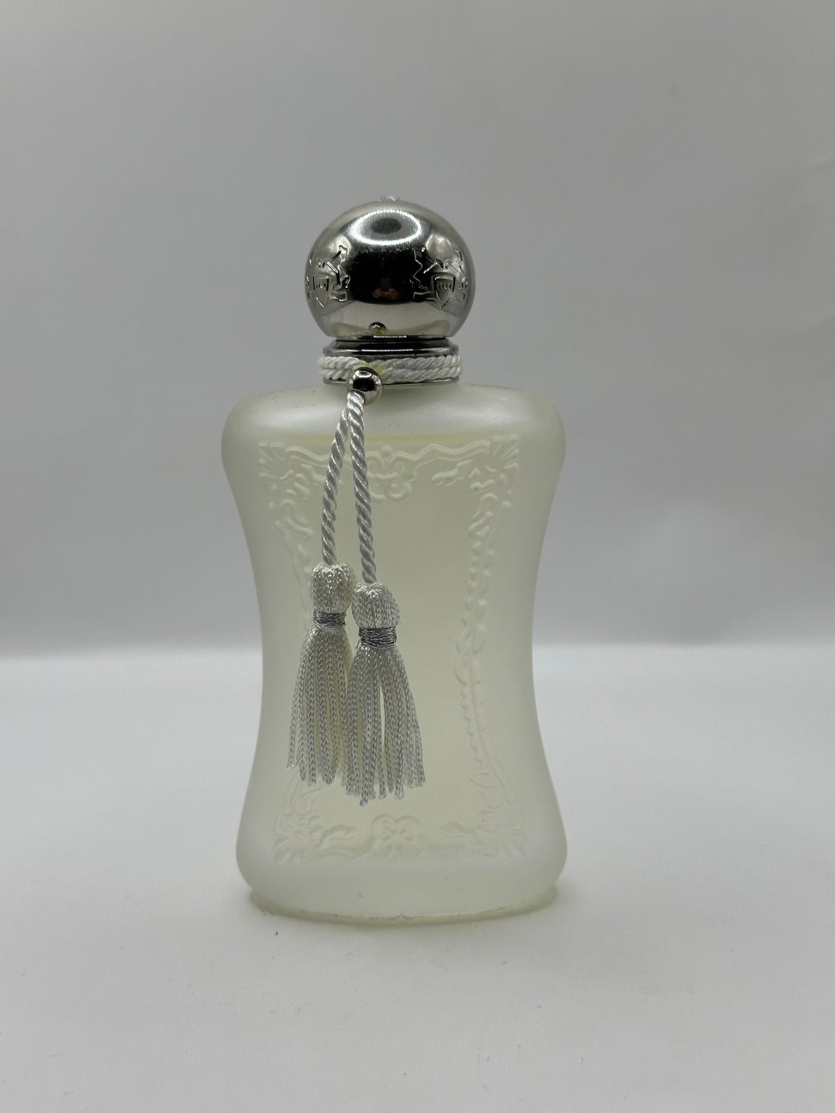Ausstellungsstück PARFUM DE MARLY VALAYA 90% voll mit Box