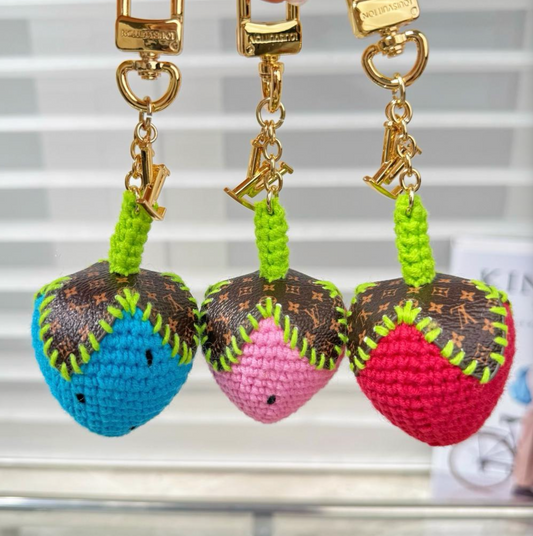 LOUIS VUITTON SCHLÜSSELANHÄNGER / KEYCHAIN SET - MIT BOX - HIGH END 1:1