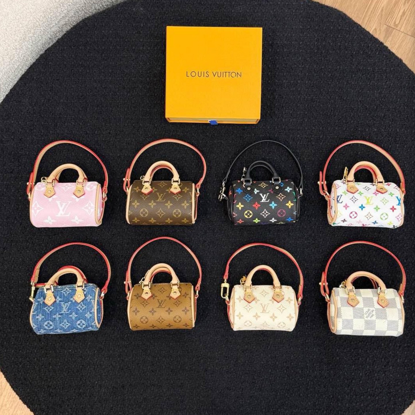 LOUIS VUITTON SCHLÜSSELANHÄNGER / KEYCHAIN SET - MIT BOX - HIGH END 1:1
