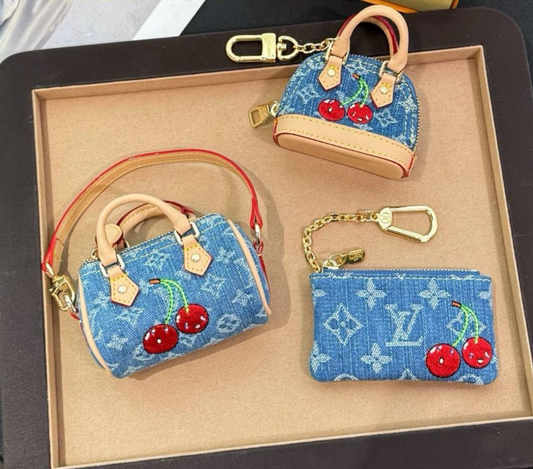 LOUIS VUITTON SCHLÜSSELANHÄNGER / KEYCHAIN SET - MIT BOX - HIGH END 1:1