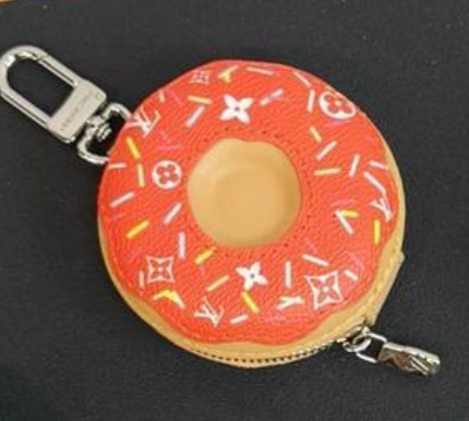 LOUIS VUITTON SCHLÜSSELANHÄNGER / KEYCHAIN SET - MIT BOX - HIGH END 1:1