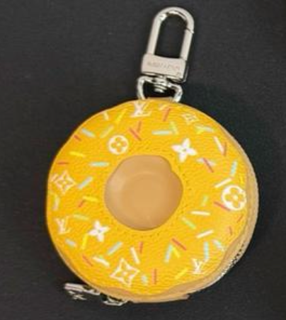 LOUIS VUITTON SCHLÜSSELANHÄNGER / KEYCHAIN SET - MIT BOX - HIGH END 1:1
