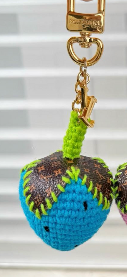 LOUIS VUITTON SCHLÜSSELANHÄNGER / KEYCHAIN SET - MIT BOX - HIGH END 1:1