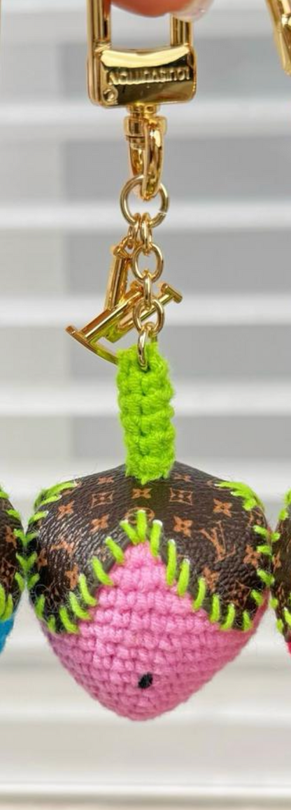 LOUIS VUITTON SCHLÜSSELANHÄNGER / KEYCHAIN SET - MIT BOX - HIGH END 1:1