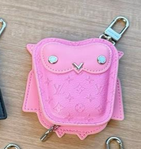 LOUIS VUITTON SCHLÜSSELANHÄNGER / KEYCHAIN SET - MIT BOX - HIGH END 1:1