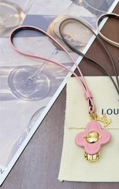 LOUIS VUITTON SCHLÜSSELANHÄNGER / KEYCHAIN SET - MIT BOX - HIGH END 1:1