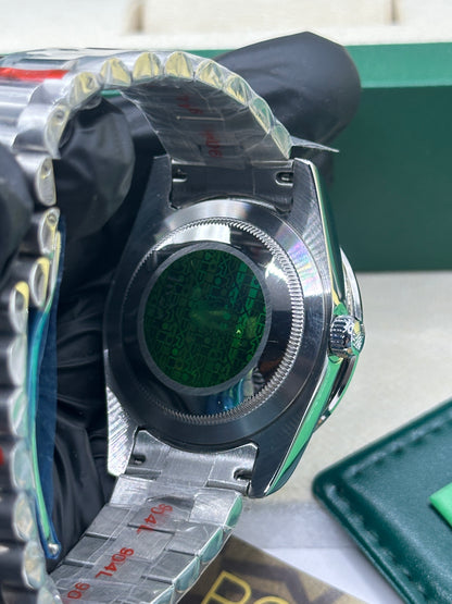 Rolex Day-Date Full Diamond Dial, Bezel and Roman Markers, 40mm White Gold President - U1 FACTORY - AUTOMATIK