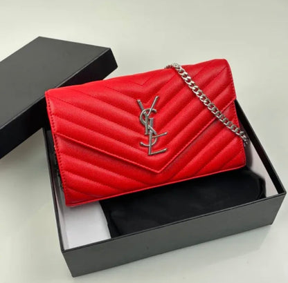 SAINT LAURENT CASSANDRE ENVELOPE CHAIN WALLET IN GRAIN DE POUDRE LEATHER - mit Box – 1:1 HIGH END