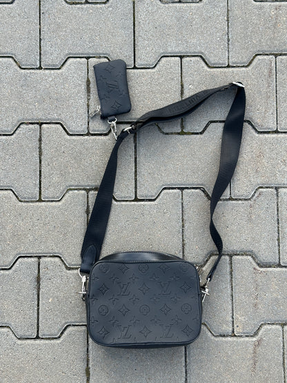 LOUIS VUITTON UMHÄNGETASCHE MONOGRAM IN SCHWARZ MIT POCHETTE 1:1 REPLICA | PU LEDER