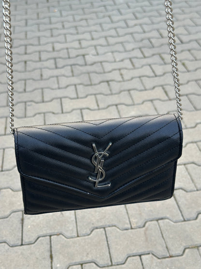 YVES SAINT LAURENT ENVELOPE BAG IN SCHWARZ MIT SILBERNEM LOGO | 1:1 REPLICA