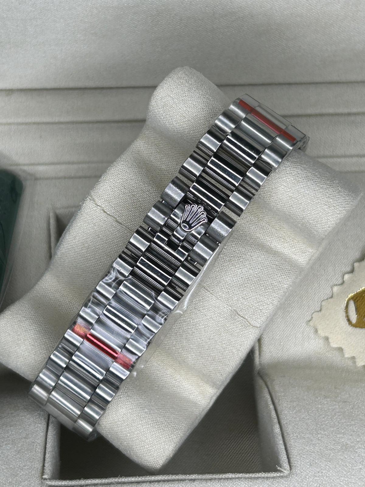 ROLEX DAY-DATE BLUE DIAL WITH DIAMONDS STEEL