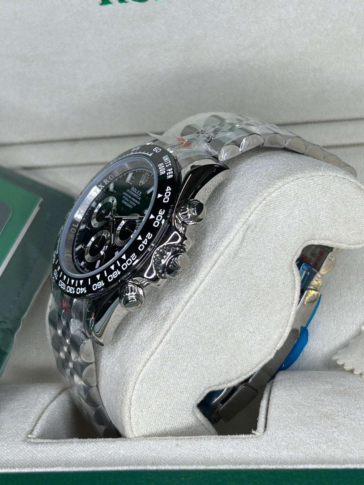 ROLEX DAYTONA CADRAN NOIR CÉRAMIQUE NOIRE - JUBILÉ