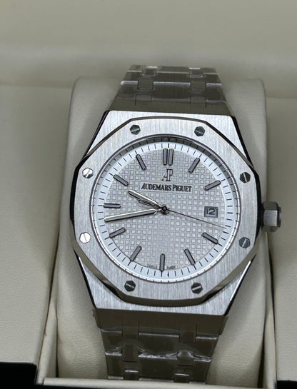 AUDEMARS PIGUET - ROYAL OAK - SILBER GREEN DIAL WEIß