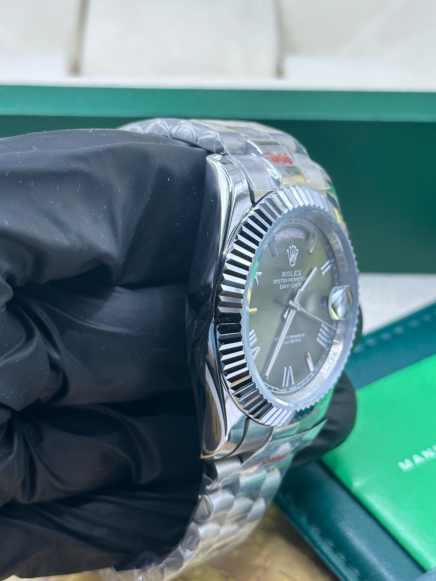 U1 Factory Rolex Day-Date, 40mm Stahl, grünes Zifferblatt mit römischen Ziffern, geriffelte Lünette - Automatik