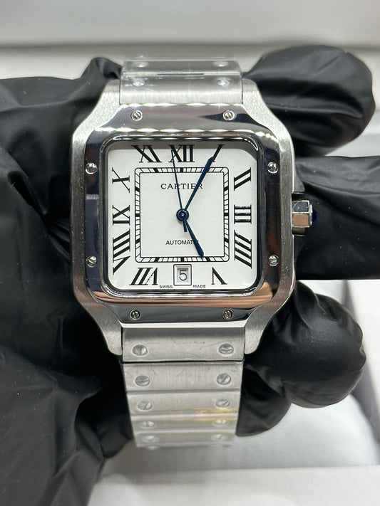 Cartier Santos, 40mm Stahl, weißes Zifferblatt mit römischen Ziffern - Automatik + Box & Papiere