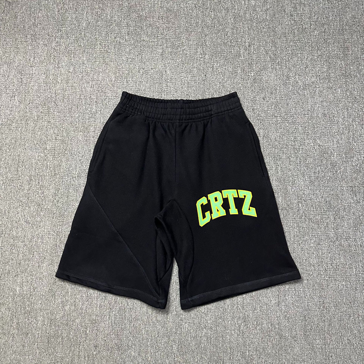 CORTEIZ SWEAT SHORTS – 1:1 HIGH END