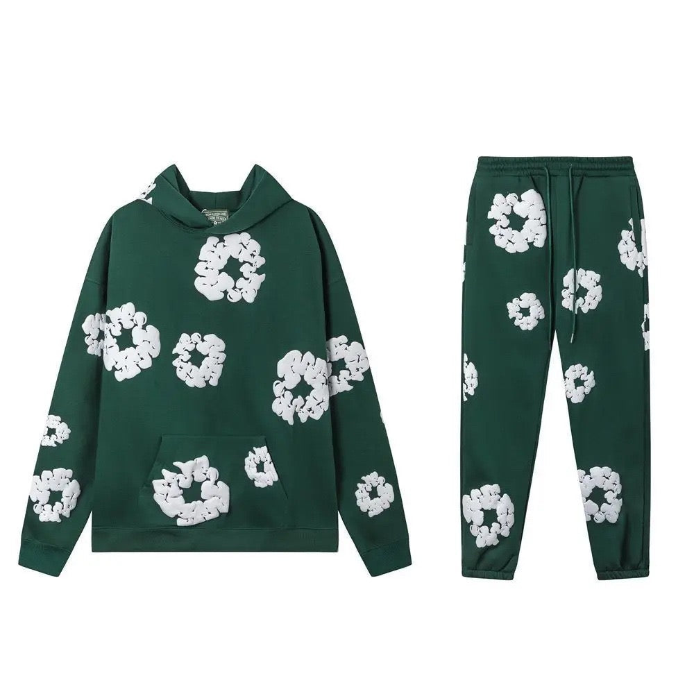 MONCLER EMBROIDERED LOGO SWEAT SHORTS – 1:1 HIGH END