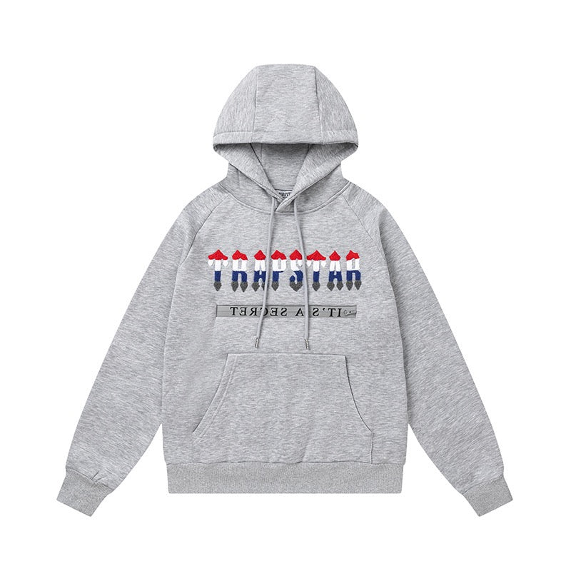 MONCLER EMBROIDERED LOGO SWEAT SHORTS – 1:1 HIGH END