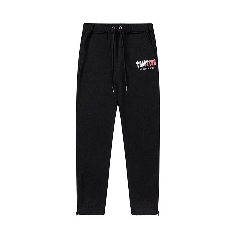 MONCLER EMBROIDERED LOGO SWEAT SHORTS – 1:1 HIGH END