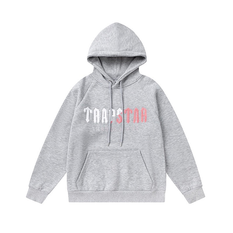 MONCLER EMBROIDERED LOGO SWEAT SHORTS – 1:1 HIGH END