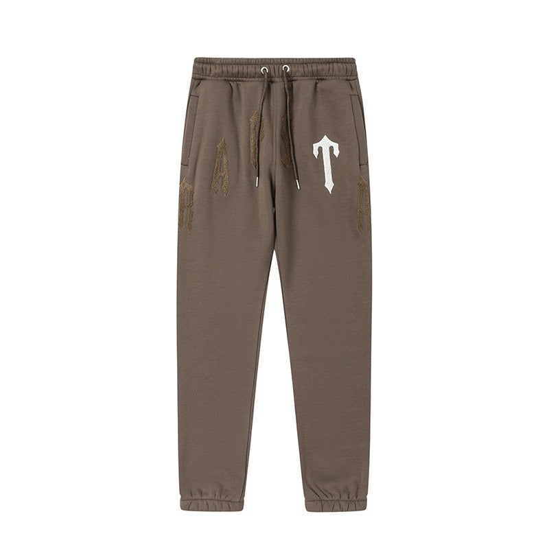 MONCLER EMBROIDERED LOGO SWEAT SHORTS – 1:1 HIGH END