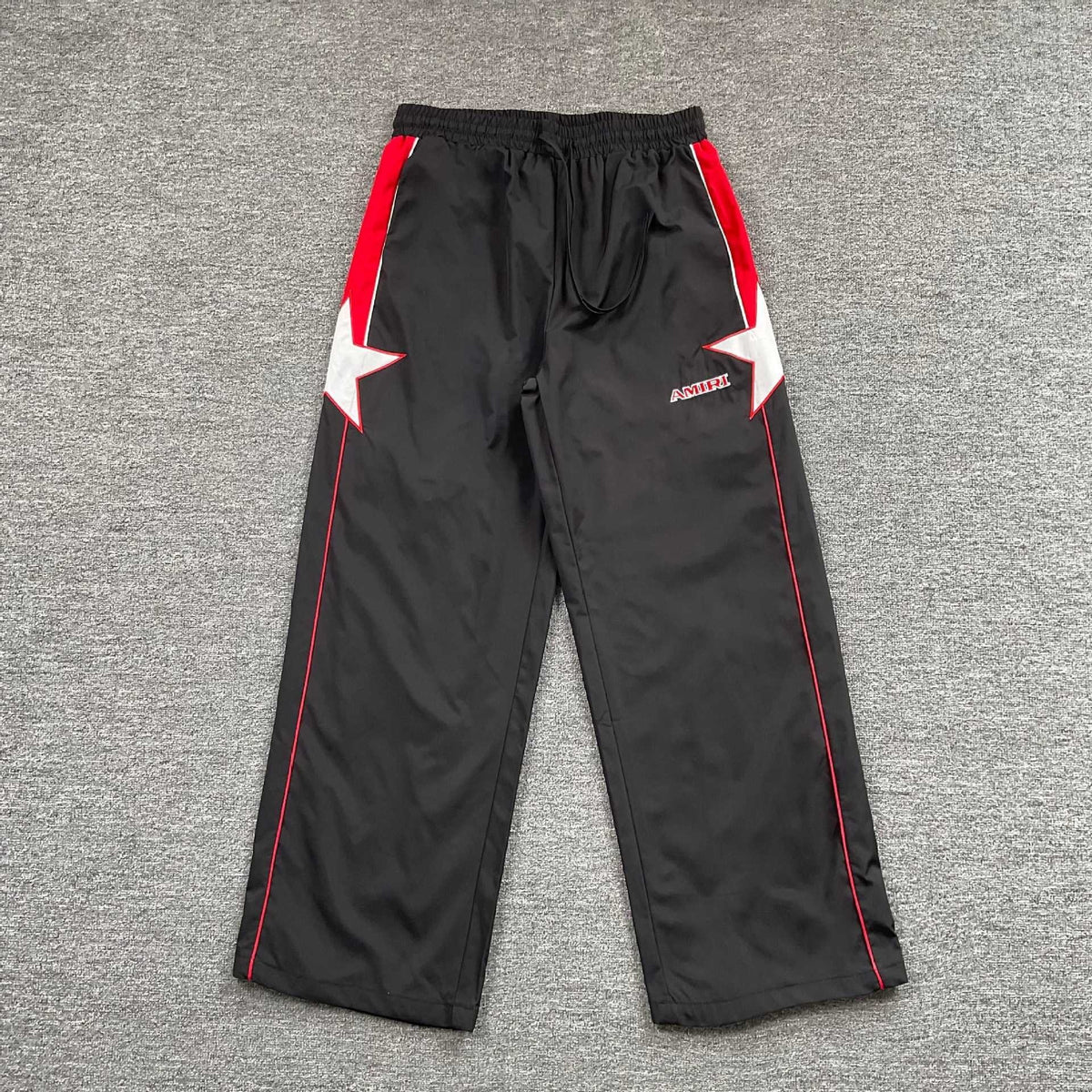 MONCLER EMBROIDERED LOGO SWEAT SHORTS – 1:1 HIGH END
