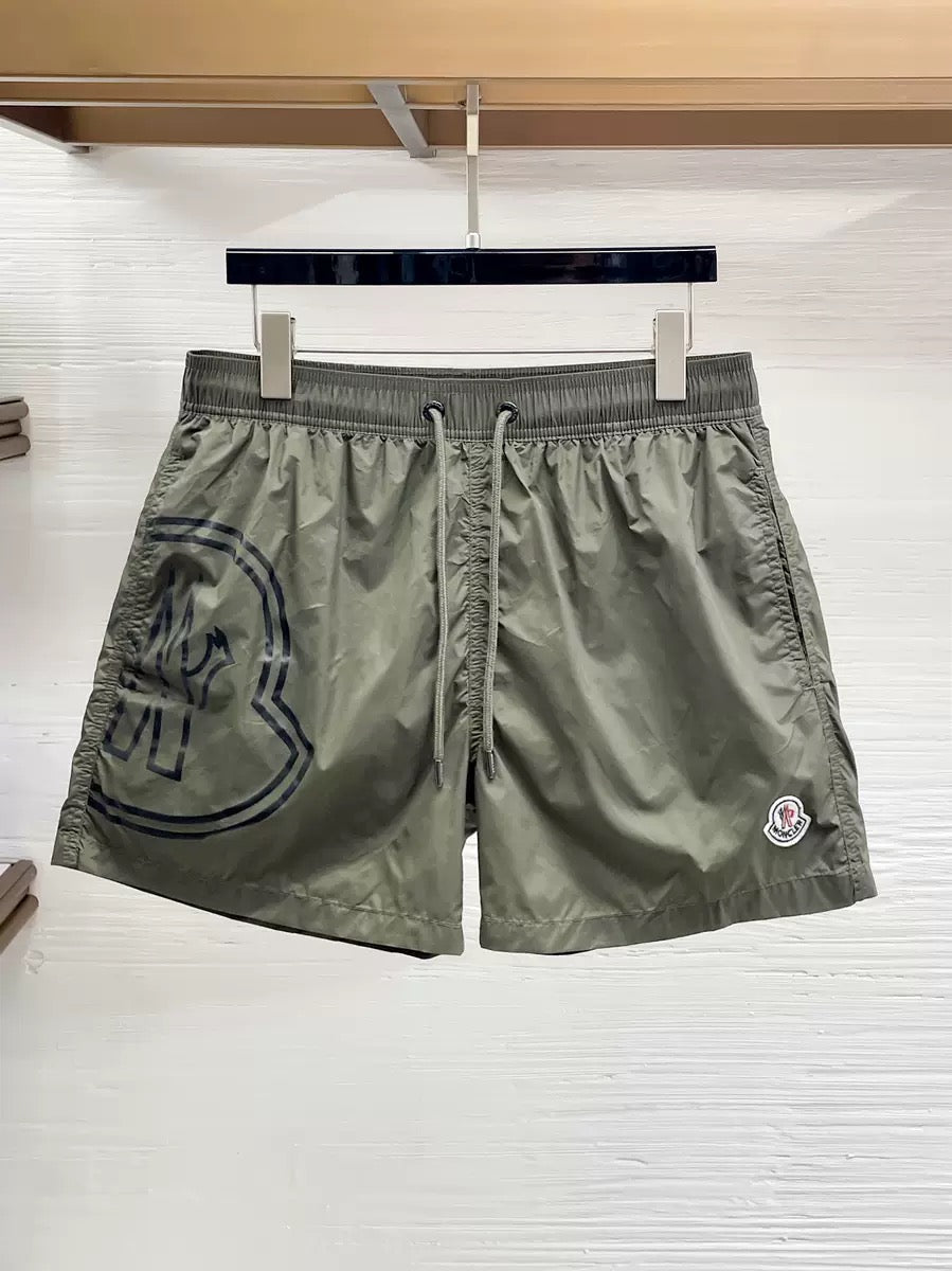 MONCLER EMBROIDERED LOGO SWEAT SHORTS – 1:1 HIGH END