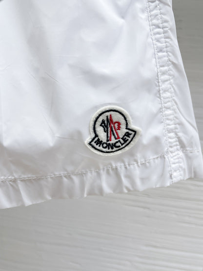 MONCLER EMBROIDERED LOGO SWEAT SHORTS – 1:1 HIGH END